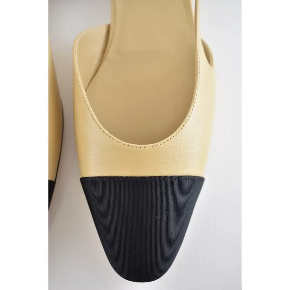 Chanel REV Beige Leather Black Cap CC Logo Coco Sling Slingback Ballet Flat 42.5